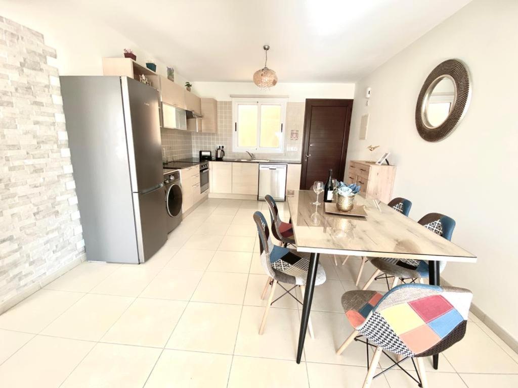 Nissi 3 View Holiday 2 Bedroom Apartment Agia Napa Buitenkant foto