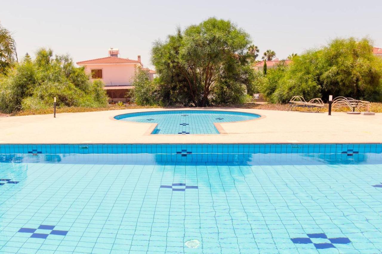 Nissi 3 View Holiday 2 Bedroom Apartment Agia Napa Buitenkant foto